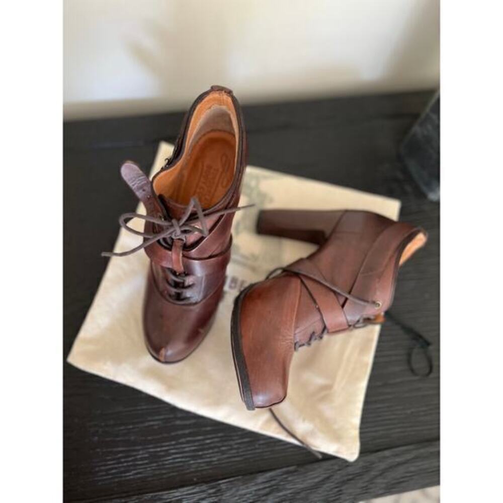 Timberland Ladies High Heel Booties Comfort Size 6M